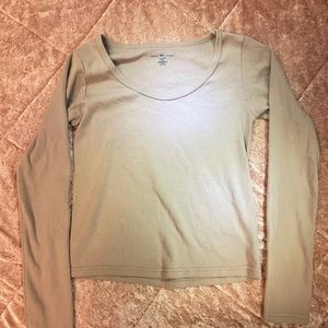 ☆ Brandy Melville Long Sleeve ☆